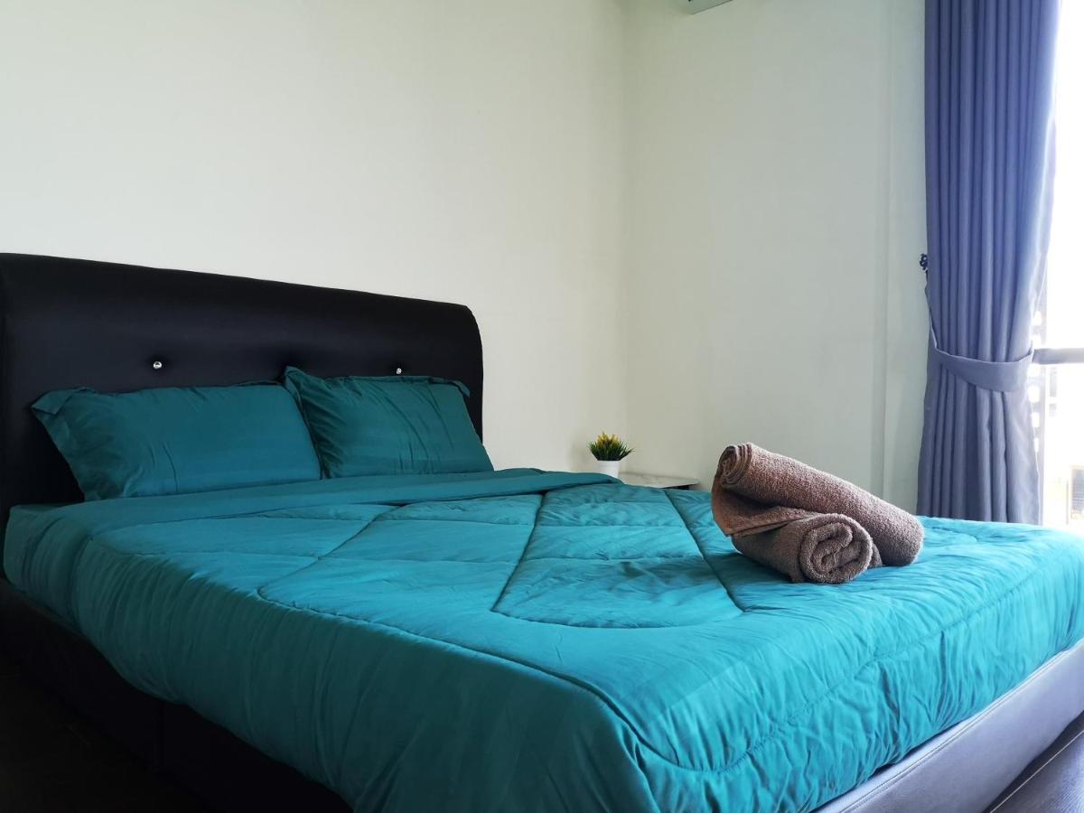 Staycation Homestay 4 Kota Samarahan D Gated House Kuching Luaran gambar